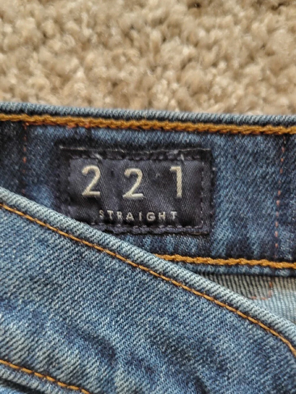 Lucky Brand 32 get